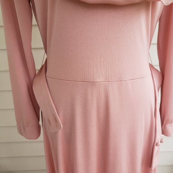 Vintage 70s Pale Pink Draping Long Sleeve Maxi Dress With Belt - Picture 9 of 9